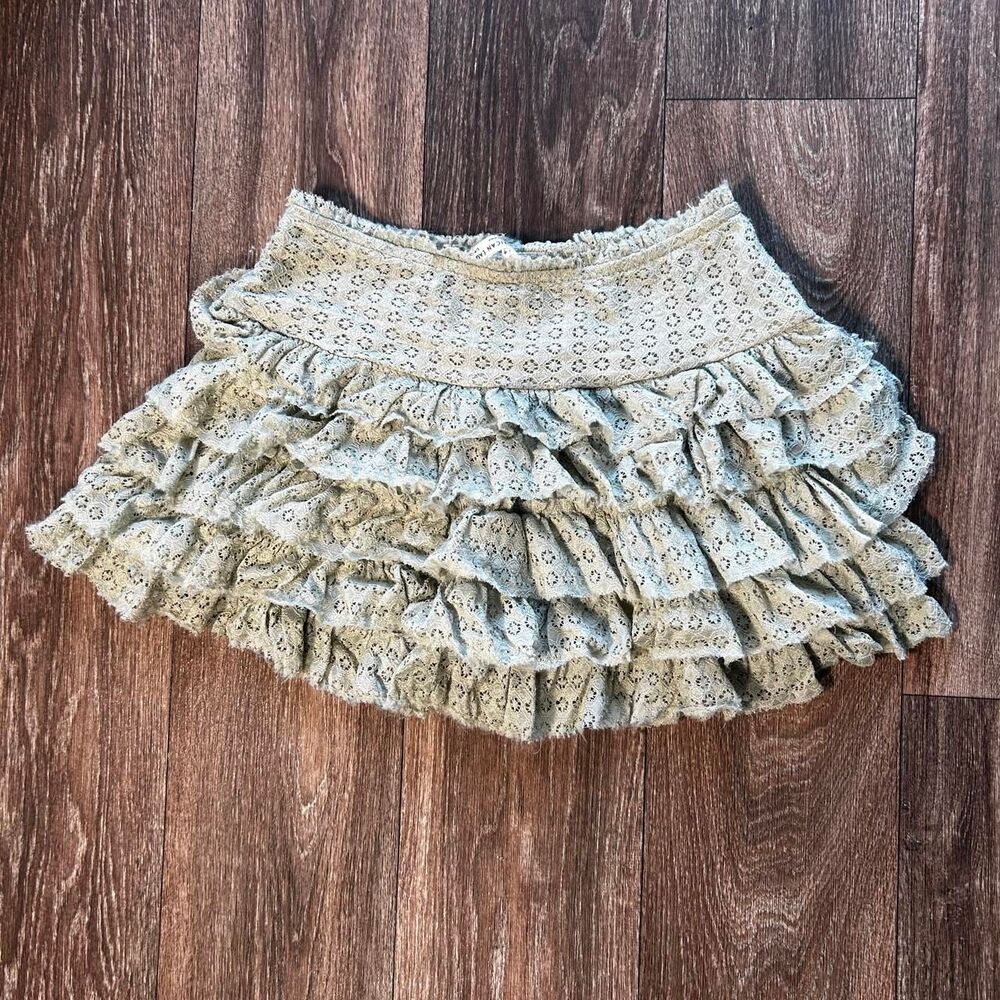 American Eagle Sage Green Lace Ruffle Mini Skirt 🌿 fairycore